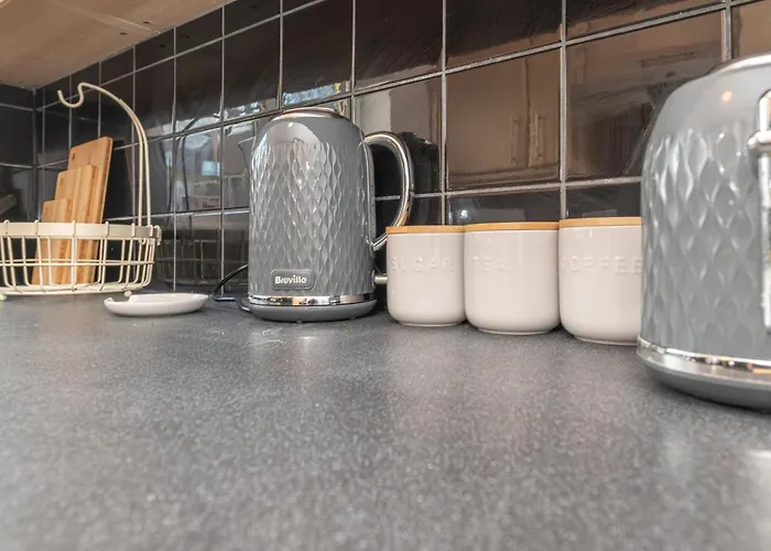 Appartement Centre, Free Parking, Nhs, Contractors *