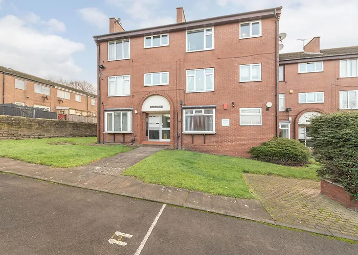 Centre, Free Parking, Nhs, Contractors